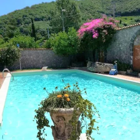 Le Favole